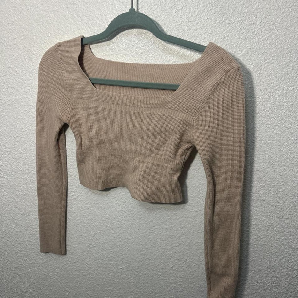Tan cropped square‎ neck knit top